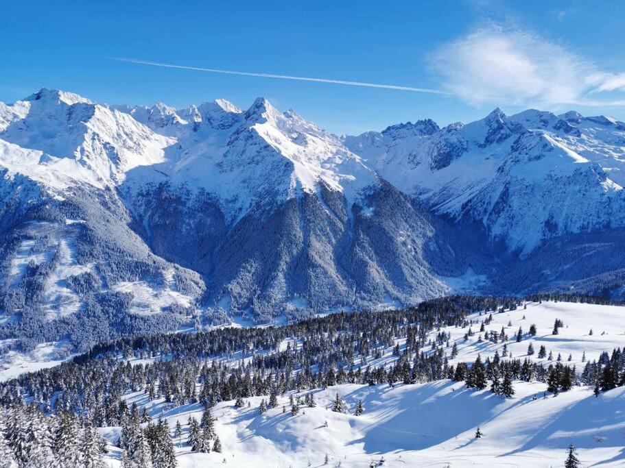Willa La Tour En Belledonne Theys Zewnętrze zdjęcie