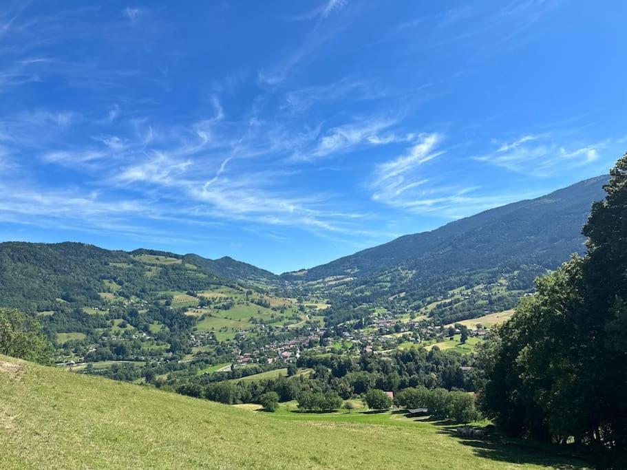 Willa La Tour En Belledonne Theys Zewnętrze zdjęcie